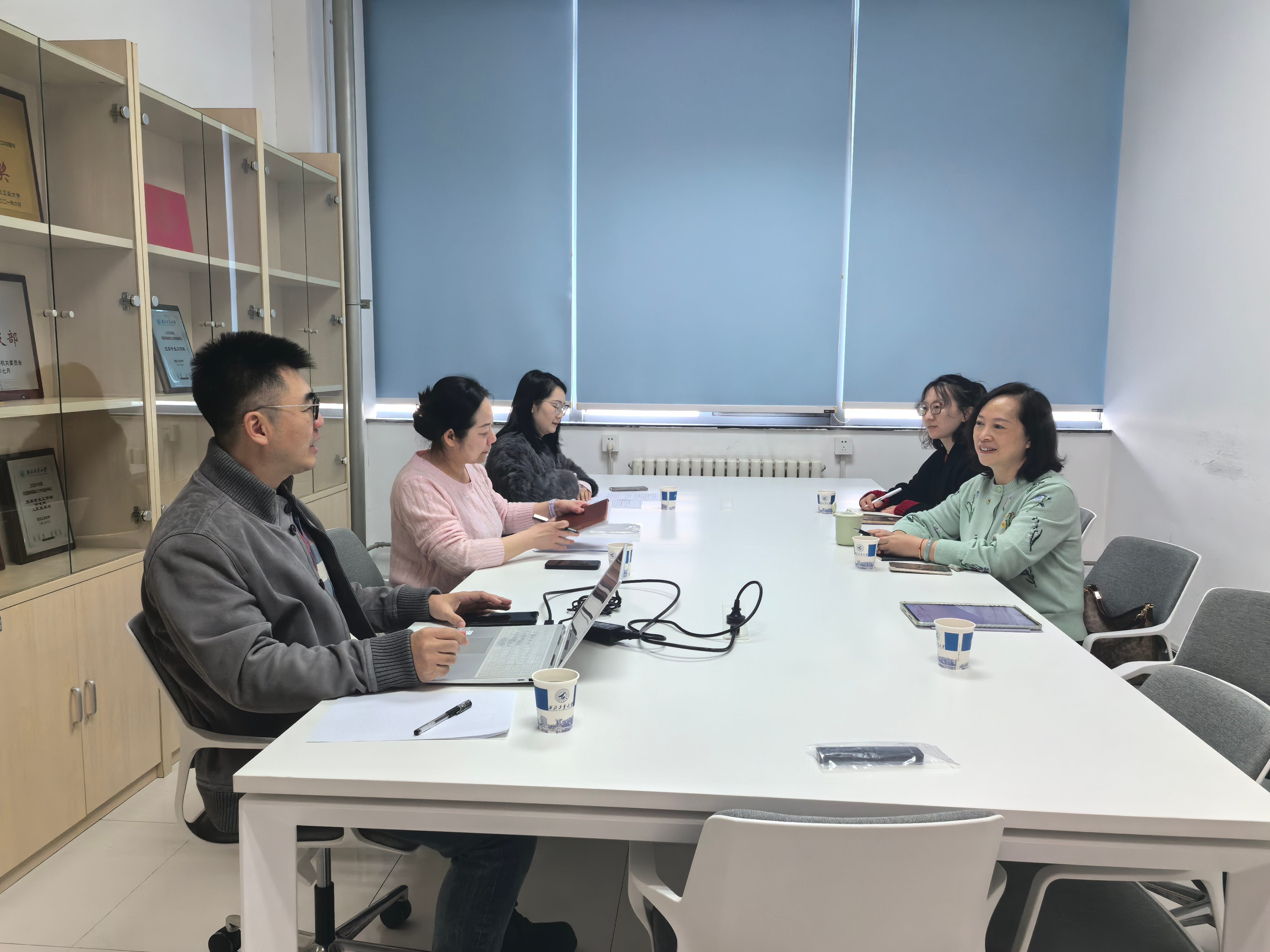 d68d24e1e0974812994332d2d85f1888.jpg d68d24e1e0974812994332d2d85f1888.jpg